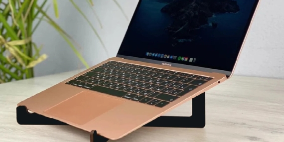 Evden Çalışanlar İçin Konfor Sunan Yüksekliği Ayarlanabilir Laptop Standları