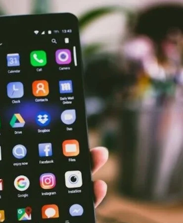 Akıllı Telefonlarda Olması Gereken Özellikler