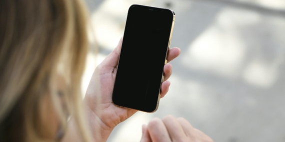 iPhone Air İnceleme: İnce Tasarımın Artıları ve Eksileri