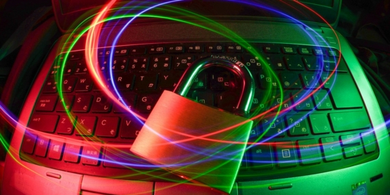 Windows Defender Yeterli mi? Antivirüs Rehberi